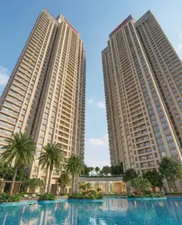 Entrance Drop off at Raymond Wadala